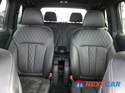 Zdjęcie 10 z 14 samochodu: 2022 BMW X7 ALPINA XB7 VIN:5UXCX6C18N9N12638 - miniatura