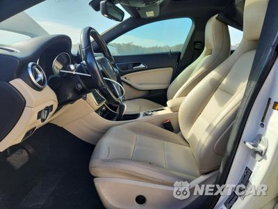 Zdjęcie 7 z 14 samochodu: 2014 MERCEDES-BENZ CLA 250 VIN:WDDSJ4EB8EN155418 - miniatura