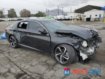 Czwarte zdjęcie samochodu z boku: 2019 HONDA ACCORD SPORT VIN:1HGCV1F38KA063996 - miniatura