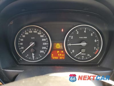Zdjęcie 9 z 13 samochodu: 2011 BMW 328 XI VIN:WBAPK7G50BNN86026 - miniatura