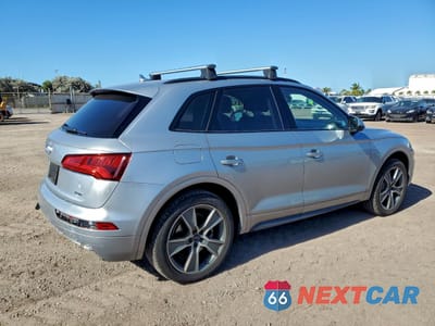 Trzecie zdjęcie samochodu z tyłu: 2019 AUDI Q5 PREMIUM PLUS VIN:WA1BNBFY0K2021693 - miniatura