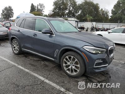 Czwarte zdjęcie samochodu z boku: 2019 BMW X5 XDRIVE40I VIN:5UXCR6C54KLL04557 - miniatura
