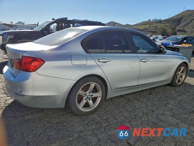 Trzecie zdjęcie samochodu z tyłu: 2013 BMW 328 I SULEV VIN:WBA3C1G56DNR47187 - miniatura