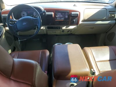 Zdjęcie 8 z 14 samochodu: 2005 FORD F350 SUPER DUTY VIN:1FTWW32P65EC30057 - miniatura