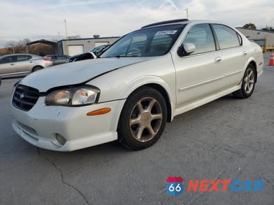 2001 NISSAN MAXIMA GXE JN1CA31D71T611868 - główne zdjęcie licytacji z USA - miniatura