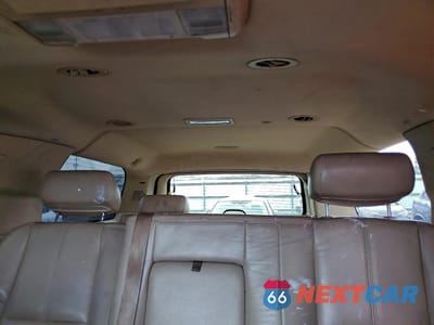 Zdjęcie 10 z 16 samochodu: 2007 GMC YUKON XL DENALI VIN:1GKFK66867J280231 - miniatura