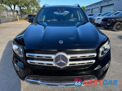 Piąte zdjęcie samochodu w środku: 2020 MERCEDES-BENZ GLB 250 VIN:W1N4M4GB2LW019423 - miniatura