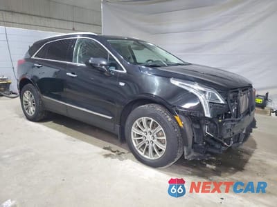 Czwarte zdjęcie samochodu z boku: 2018 CADILLAC XT5 LUXURY VIN:1GYKNDRS3JZ172911 - miniatura