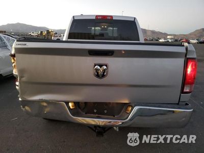 Zdjęcie 6 z 12 samochodu: 2018 RAM 1500 SLT VIN:1C6RR6GG0JS105329 - miniatura