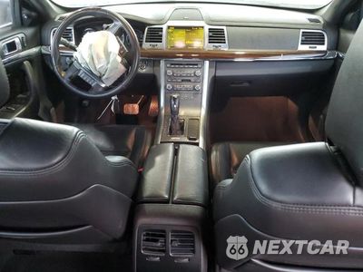 Zdjęcie 8 z 13 samochodu: 2010 LINCOLN MKZ VIN:1LNHL9DR6AG610688 - miniatura