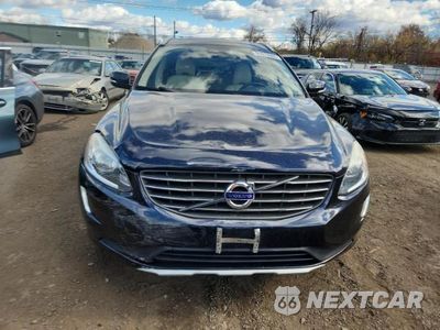 Piąte zdjęcie samochodu w środku: 2017 VOLVO XC60 T5 INSCRIPTION VIN:YV440MRU5H2168065 - miniatura