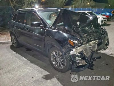 Czwarte zdjęcie samochodu z boku: 2020 JEEP CHEROKEE LATITUDE PLUS VIN:1C4PJLLB6LD625901 - miniatura
