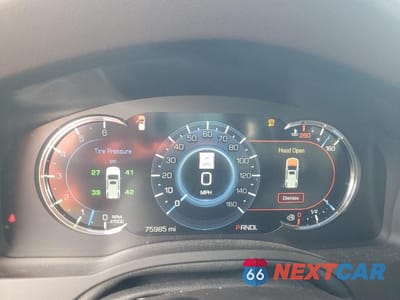 Zdjęcie 9 z 14 samochodu: 2017 CADILLAC ESCALADE PREMIUM LUXURY VIN:1GYS4CKJ3HR296816 - miniatura