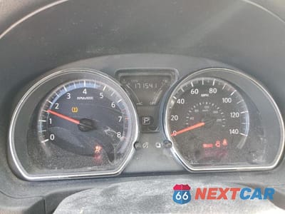 Zdjęcie 9 z 11 samochodu: 2018 NISSAN VERSA S VIN:3N1CN7AP8JL841803 - miniatura