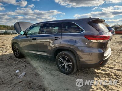 Drugie zdjęcie samochodu z przodu: 2017 TOYOTA HIGHLANDER LE VIN:5TDBZRFH4HS468564 - miniatura
