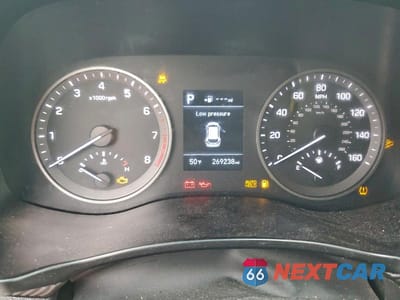 Zdjęcie 9 z 12 samochodu: 2021 HYUNDAI TUCSON SE VIN:KM8J2CA49MU331722 - miniatura