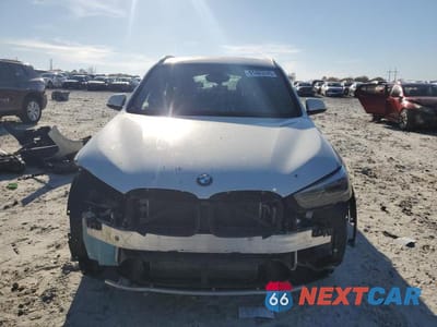Piąte zdjęcie samochodu w środku: 2021 BMW X1 XDRIVE28I VIN:WBXJG9C05M5S15997 - miniatura