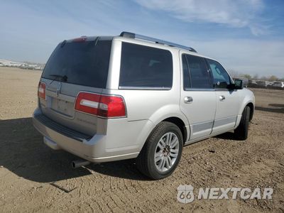 Trzecie zdjęcie samochodu z tyłu: 2007 LINCOLN NAVIGATOR VIN:5LMFU28527LJ01293 - miniatura