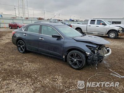 Czwarte zdjęcie samochodu z boku: 2014 NISSAN ALTIMA 2.5 VIN:1N4AL3APXEC104838 - miniatura