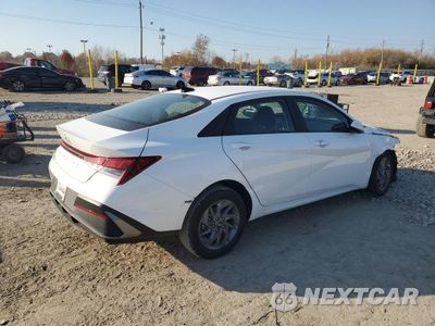 Trzecie zdjęcie samochodu z tyłu: 2024 HYUNDAI ELANTRA SEL VIN:KMHLM4DG4RU813181 - miniatura