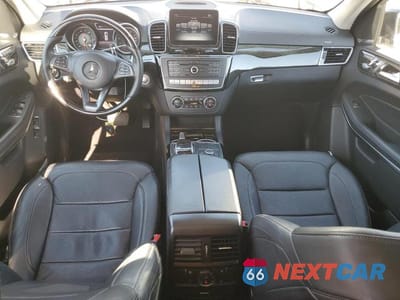 Zdjęcie 8 z 13 samochodu: 2018 MERCEDES-BENZ GLS 550 4MATIC VIN:4JGDF7DE7JB085273 - miniatura