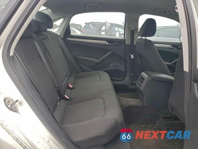 Zdjęcie 10 z 13 samochodu: 2013 VOLKSWAGEN PASSAT S VIN:1VWAP7A30DC053140 - miniatura