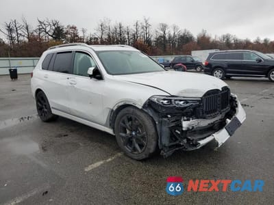 Czwarte zdjęcie samochodu z boku: 2019 BMW X7 XDRIVE40I VIN:5UXCW2C50KL083024 - miniatura