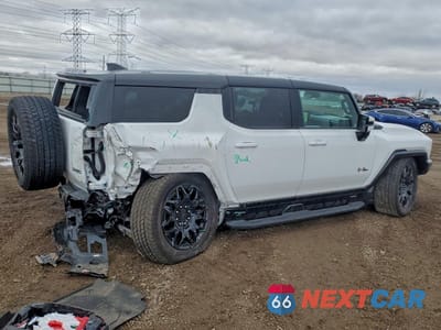 Trzecie zdjęcie samochodu z tyłu: 2025 GMC HUMMER SUV 2X VIN:1GKT0NDE2SU118177 - miniatura