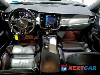 Zdjęcie 8 z 11 samochodu: 2020 VOLVO S90 T6 OCEAN RACE VIN:LVYA22MT6LP169894 - miniatura