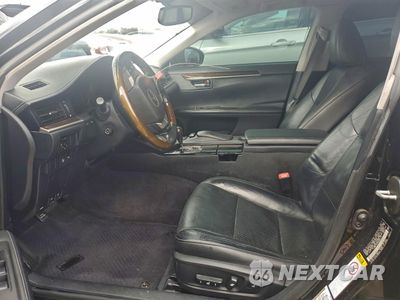 Zdjęcie 7 z 14 samochodu: 2013 LEXUS ES 350 VIN:JTHBK1GG9D2065191 - miniatura