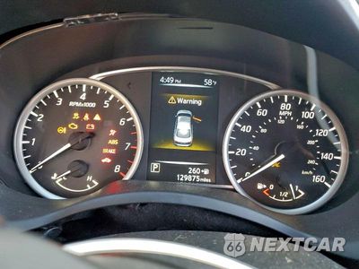 Zdjęcie 9 z 12 samochodu: 2018 NISSAN SENTRA S VIN:3N1AB7APXJY317393 - miniatura