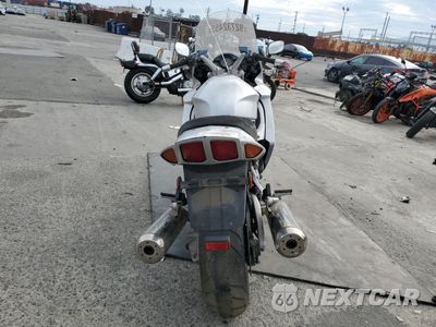 Czwarte zdjęcie samochodu z boku: 2003 YAMAHA FJR1300 VIN:JYARP07Y93A000099 - miniatura