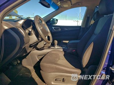 Zdjęcie 7 z 13 samochodu: 2017 NISSAN PATHFINDER S VIN:5N1DR2MN6HC644357 - miniatura
