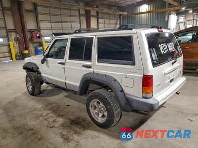 Drugie zdjęcie samochodu z przodu: 2000 JEEP CHEROKEE SPORT VIN:1J4FF48S5YL106809 - miniatura