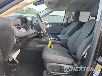 Zdjęcie 7 z 15 samochodu: 2025 FORD EXPLORER ACTIVE VIN:1FMUK7DH8SGA22970 - miniatura