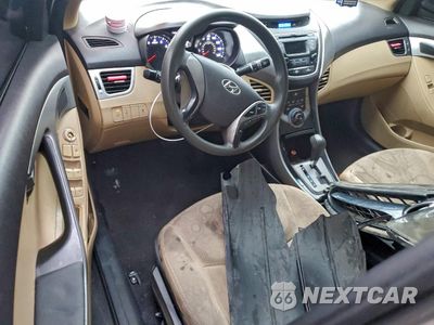 Zdjęcie 8 z 12 samochodu: 2013 HYUNDAI ELANTRA GLS VIN:5NPDH4AE1DH303907 - miniatura