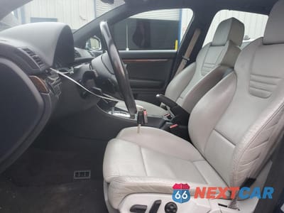 Zdjęcie 7 z 12 samochodu: 2004 AUDI S4 VIN:WAUPL68E74A203960 - miniatura