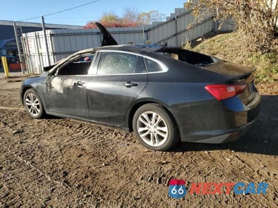 Drugie zdjęcie samochodu z przodu: 2017 CHEVROLET MALIBU LT VIN:1G1ZE5ST8HF184098 - miniatura