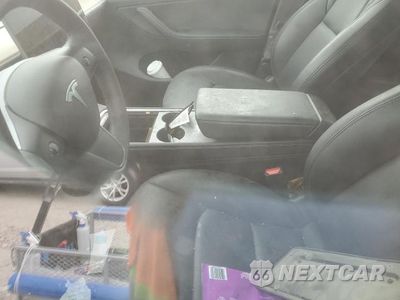 Zdjęcie 7 z 12 samochodu: 2024 TESLA MODEL Y VIN:7SAYGAEE1RF066969 - miniatura