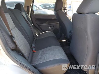 Zdjęcie 11 z 13 samochodu: 2010 JEEP GRAND CHEROKEE LAREDO VIN:1J4PR4GK7AC161040 - miniatura