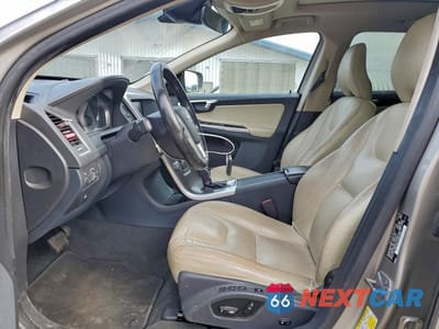 Zdjęcie 7 z 12 samochodu: 2016 VOLVO XC60 T5 PREMIER VIN:YV4612RK0G2856756 - miniatura