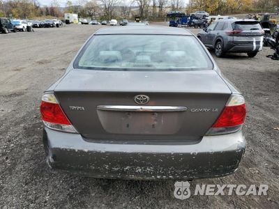 Zdjęcie 6 z 11 samochodu: 2006 TOYOTA CAMRY VIN:4T1BE32K76U691079 - miniatura