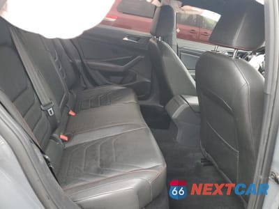 Zdjęcie 10 z 11 samochodu: 2019 VOLKSWAGEN JETTA GLI VIN:3VW6T7BU6KM270924 - miniatura