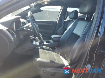 Zdjęcie 7 z 12 samochodu: 2022 JEEP GRAND CHEROKEE LAREDO E VIN:1C4RJEAG9NC154998 - miniatura