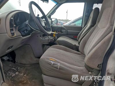 Zdjęcie 7 z 12 samochodu: 1999 CHEVROLET ASTRO VIN:1GNDM19W3XB130878 - miniatura