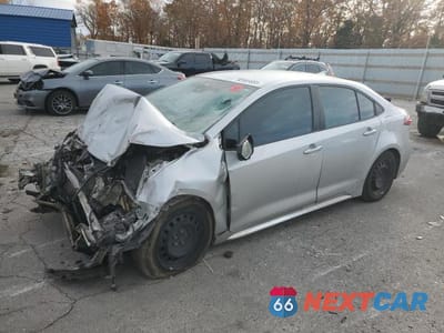 2022 TOYOTA COROLLA LE 5YFEPMAE8NP311045 - główne zdjęcie licytacji z USA - miniatura