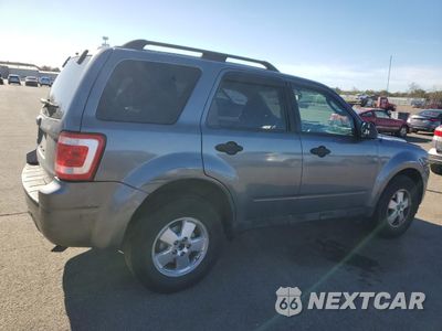 Trzecie zdjęcie samochodu z tyłu: 2012 FORD ESCAPE XLT VIN:1FMCU9D76CKA73584 - miniatura