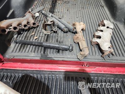 Zdjęcie 12 z 15 samochodu: 2002 FORD F150 SUPERCREW VIN:1FTRW076X2KA54817 - miniatura