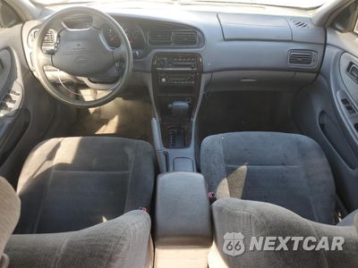 Zdjęcie 8 z 13 samochodu: 2001 NISSAN ALTIMA XE VIN:1N4DL01DX1C100266 - miniatura
