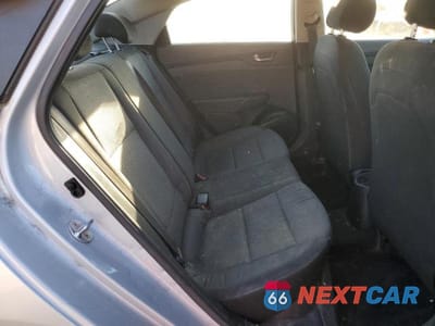 Zdjęcie 10 z 12 samochodu: 2019 HYUNDAI ACCENT SE VIN:3KPC24A31KE064727 - miniatura